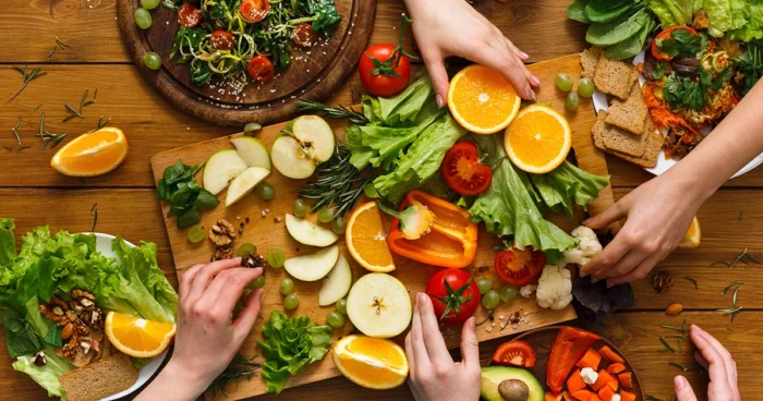 Nem tudod, hogyan kezdj bele az egészségtudatos étkezésbe? Mutatjuk lépésről lépésre, diéták és szélsőségek nélkül.